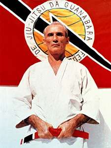 Helio Gracie, considéré comme le père fondateur du Jiu Jitsu Brésilien