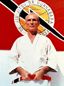 Helio Gracie, considÃ©rÃ© comme le pÃ¨re fondateur du Jiu Jitsu BrÃ©silien